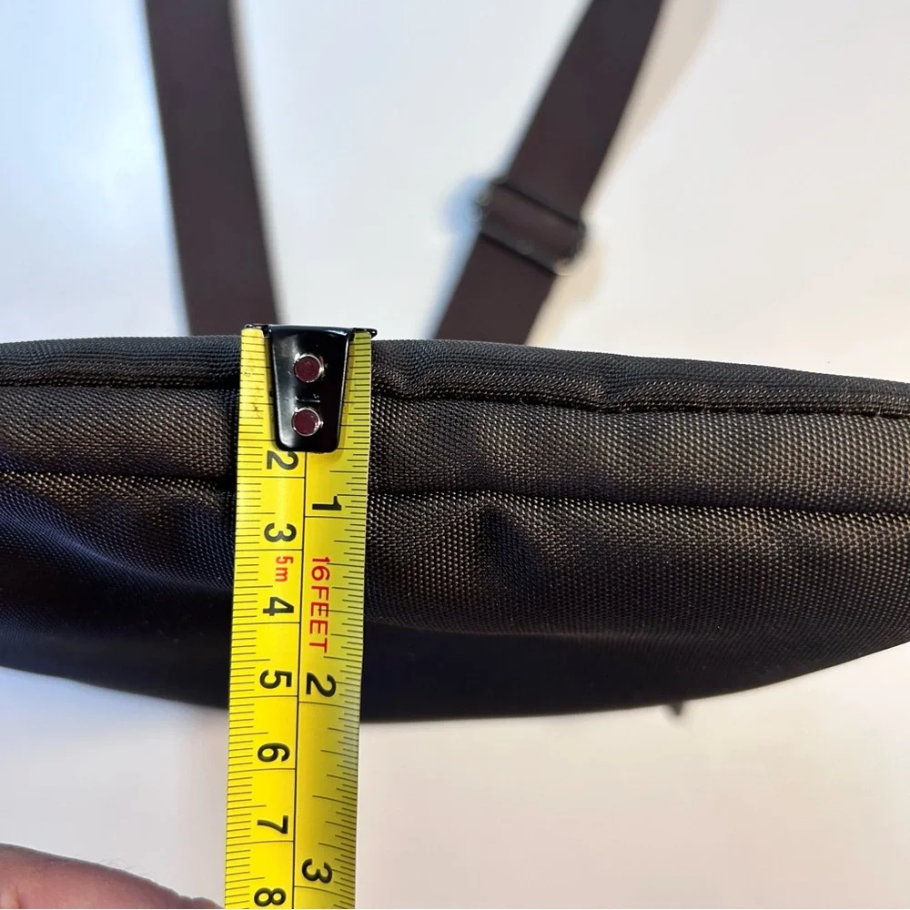 Roots Y2K Era Brown Nylon Leather Trim Crossbody Bag Travel Pouch - Picture 10 of 15